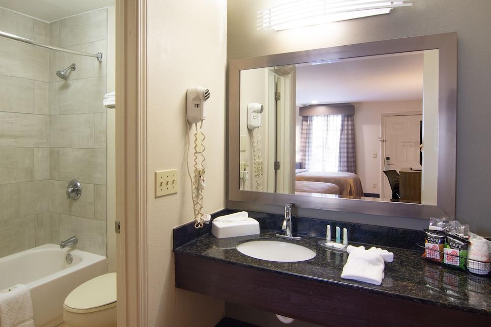 Quality Inn Lagrange East I-85 Экстерьер фото