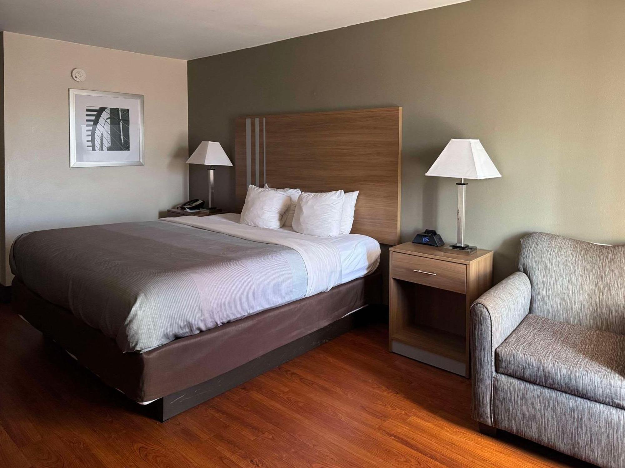 Quality Inn Lagrange East I-85 Экстерьер фото